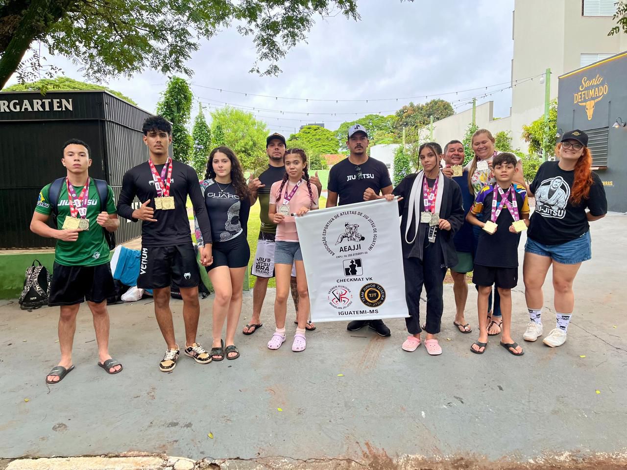 Equipe de Atletas Premiada AEAJJI